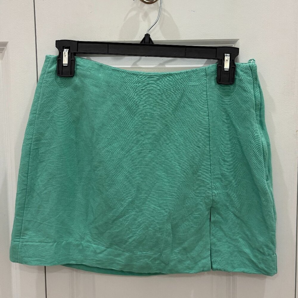 H&M Linen-Blend A-Line Mini Skirt in Mint Green